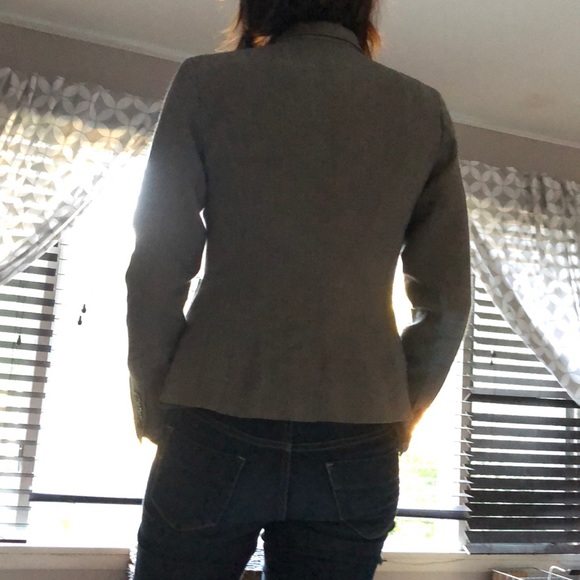 Blazer - Picture 7 of 7